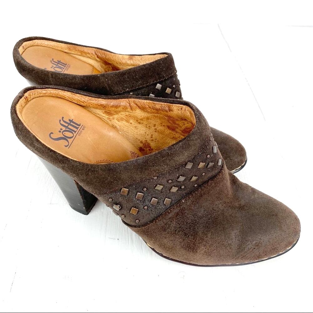 Sofft Suede Mule Size 9 M Brown Metal Studs